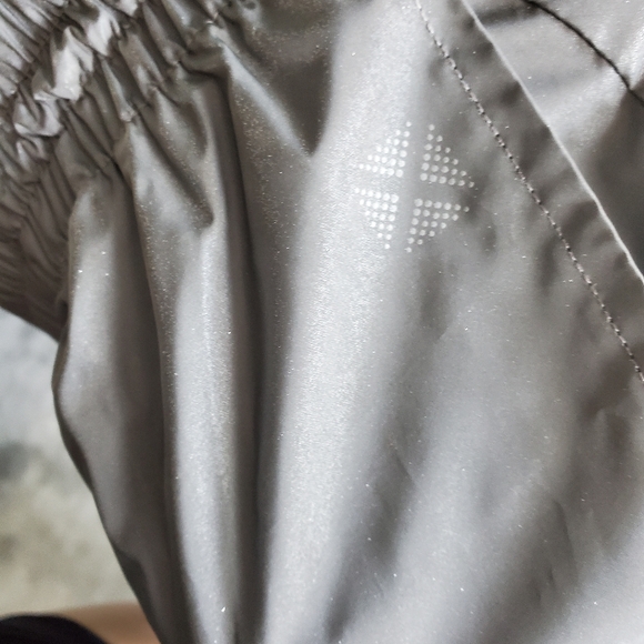 *CLOSET CLOSING 7/31* Tomboyx Highlight Reflective Jogger LC - Silver size small - Picture 7 of 7